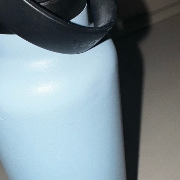 Hydroflask - Picture 3 of 3
